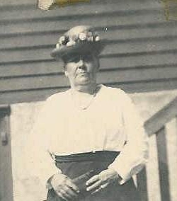 Hattie.jpg - 41419 Bytes